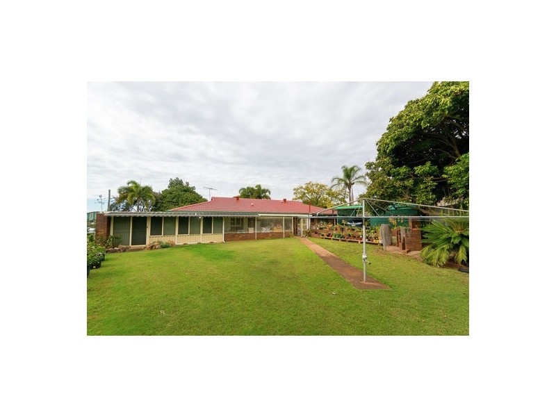 11 Young Road, Narangba QLD 4504