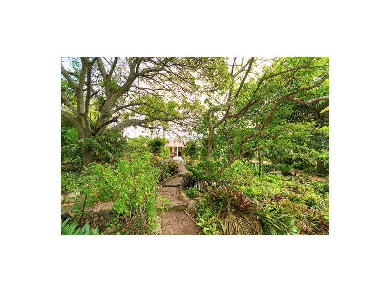 11 Young Road, Narangba QLD 4504