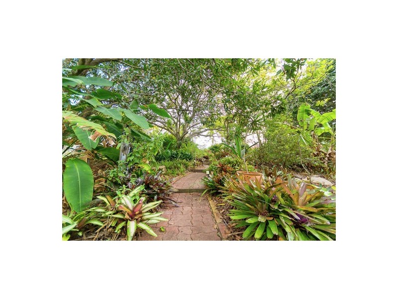 11 Young Road, Narangba QLD 4504