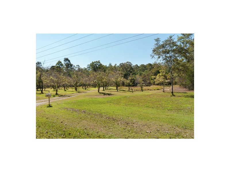 54 Jackson Road, Bellmere QLD 4510