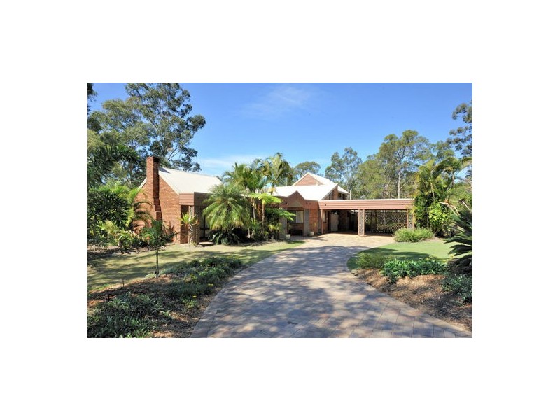359 Raynbird Road, Narangba QLD 4504