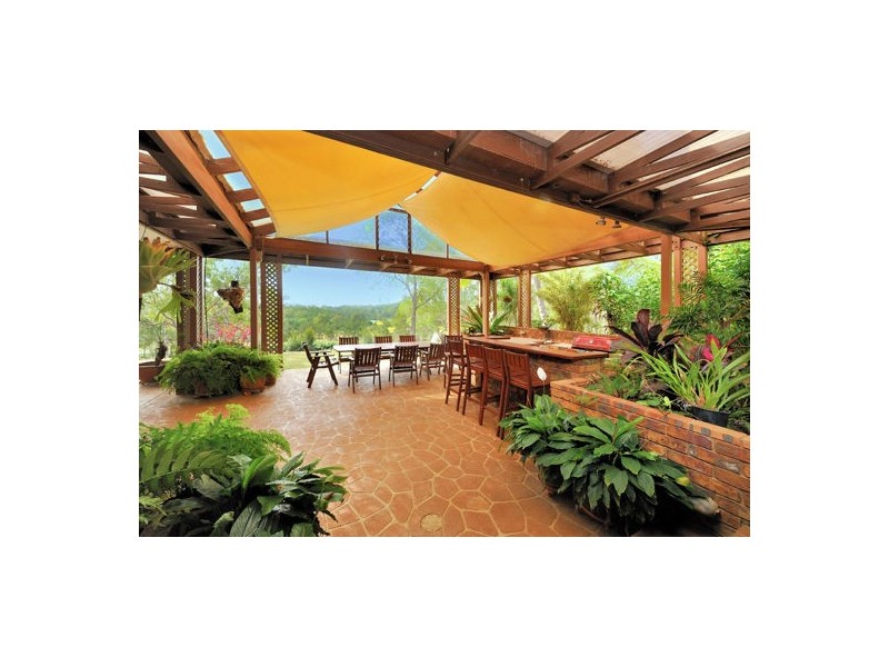 359 Raynbird Road, Narangba QLD 4504
