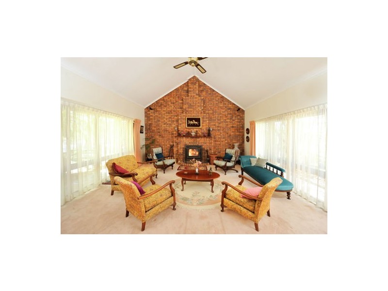 359 Raynbird Road, Narangba QLD 4504