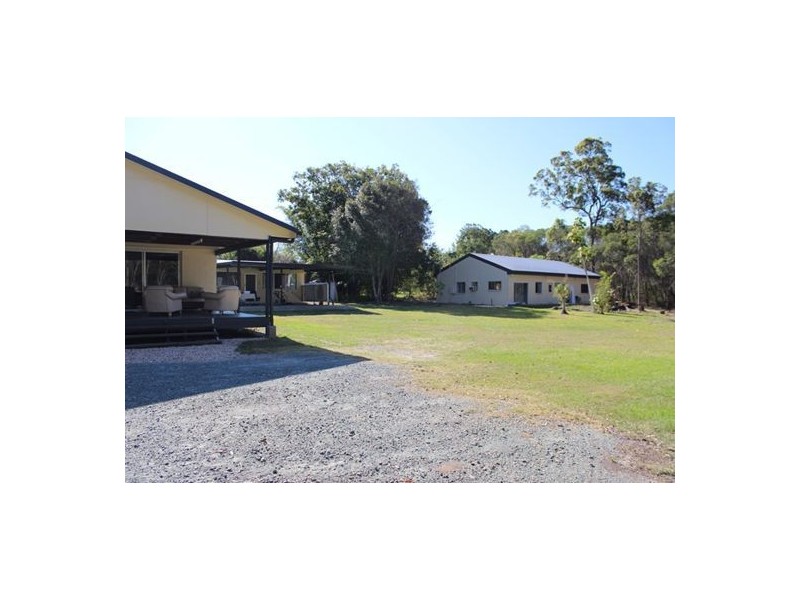 326 Petersen Road, Morayfield QLD 4506