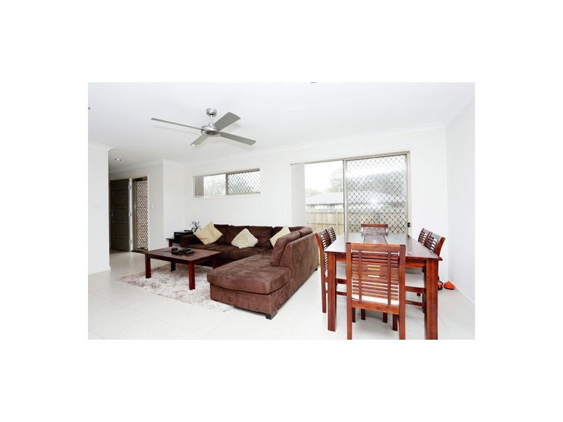 1/2 Tiara Place, Lawnton QLD 4501