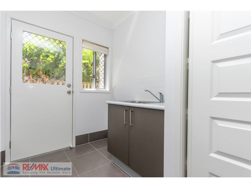 8 Holly Crescent, Griffin QLD 4503