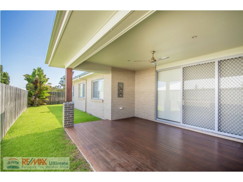 8 Holly Crescent, Griffin QLD 4503