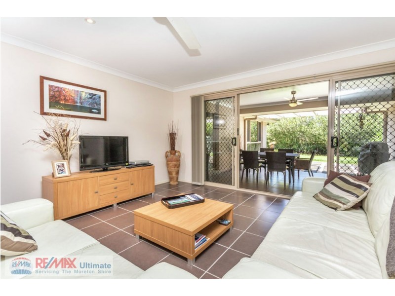 34 Lookout Place, Narangba QLD 4504