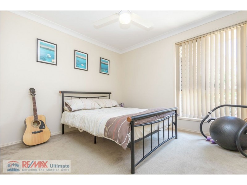 34 Lookout Place, Narangba QLD 4504