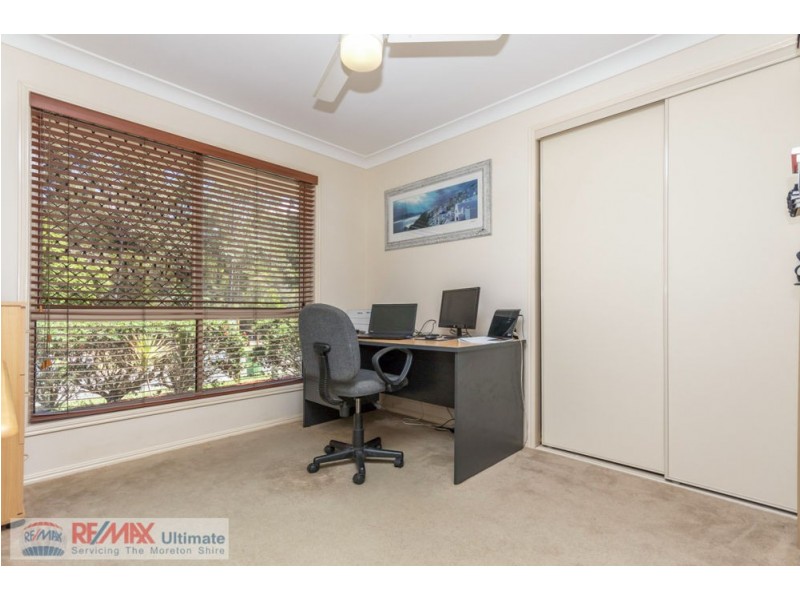 34 Lookout Place, Narangba QLD 4504