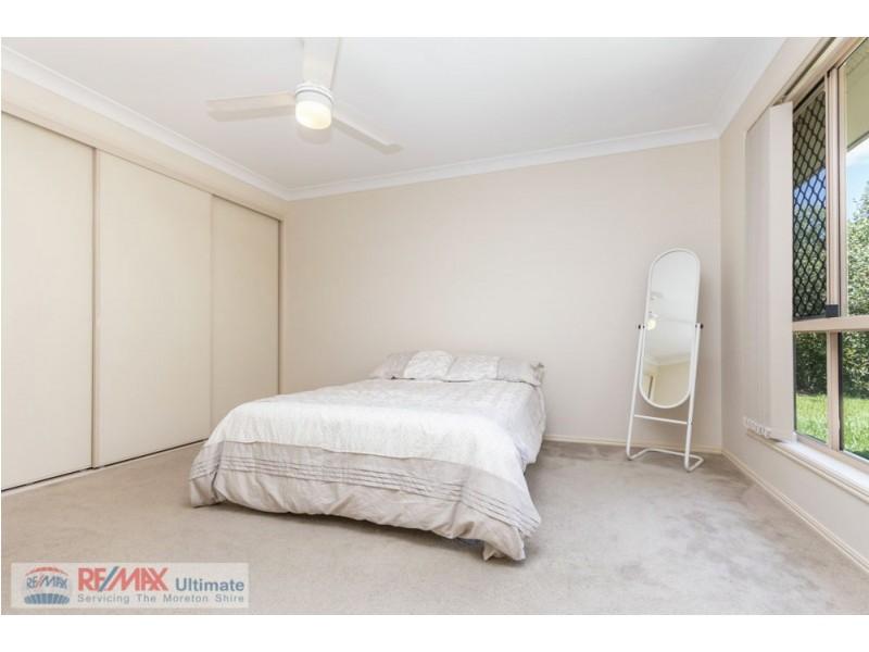 34 Lookout Place, Narangba QLD 4504