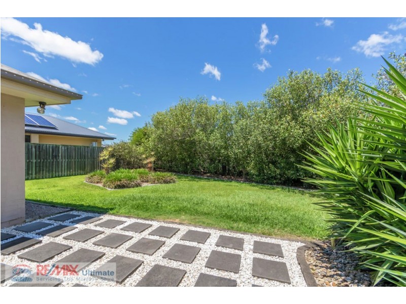 34 Lookout Place, Narangba QLD 4504