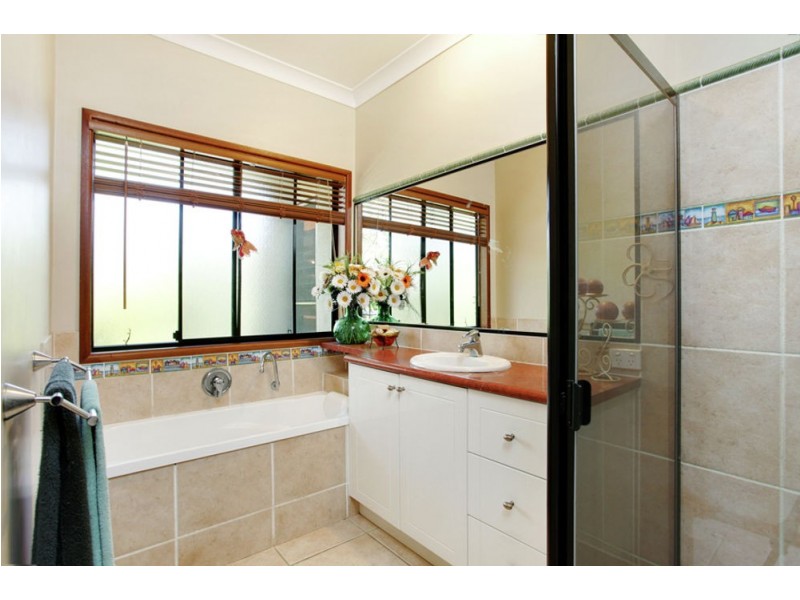 25 Mainsail Drive, Caboolture South QLD 4510