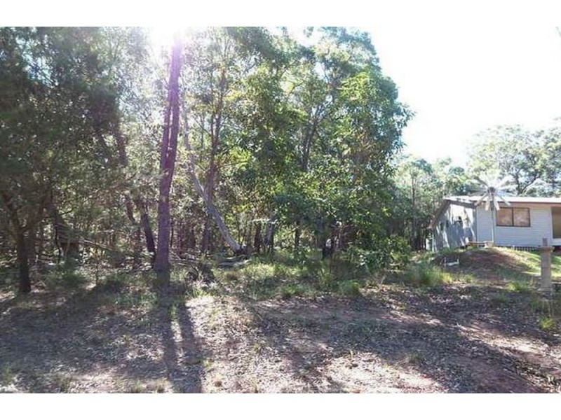 53 Waikiki Beach Road, Russell Island QLD 4184