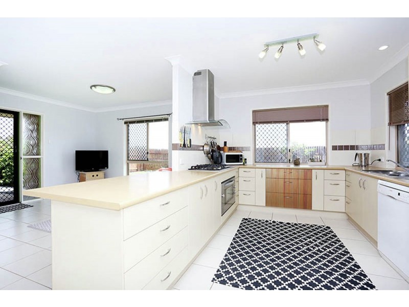 48 Coochin Avenue, Narangba QLD 4504