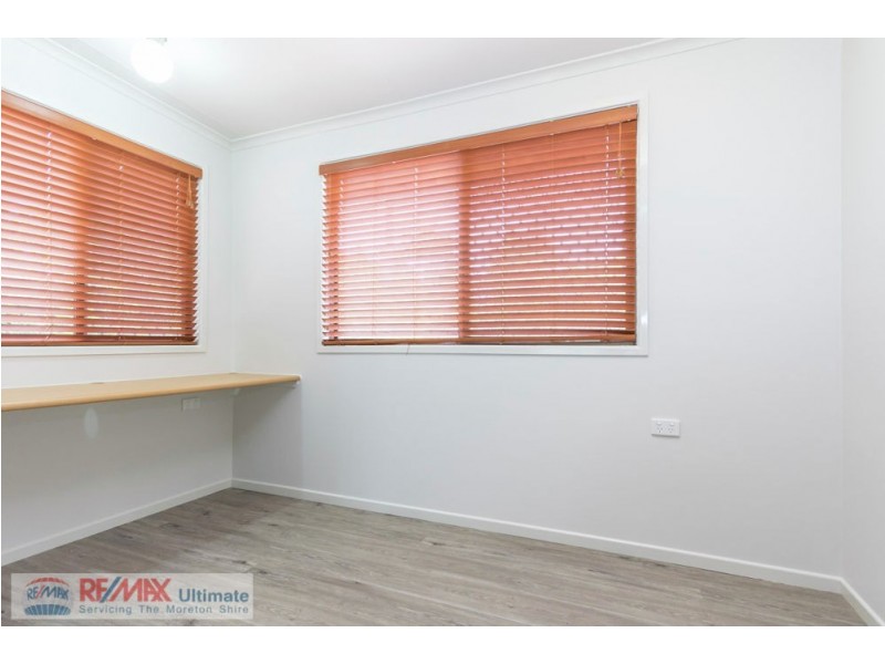 18 Mark Street, Morayfield QLD 4506