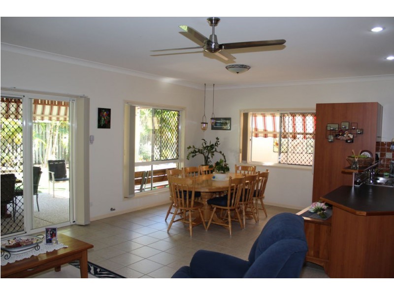19 Greenlinks Crescent, Narangba QLD 4504