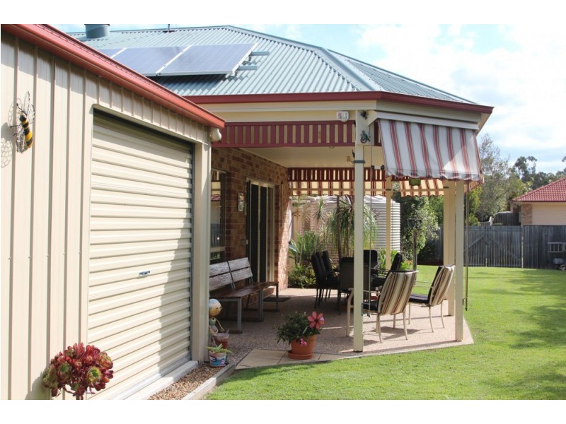 19 Greenlinks Crescent, Narangba QLD 4504