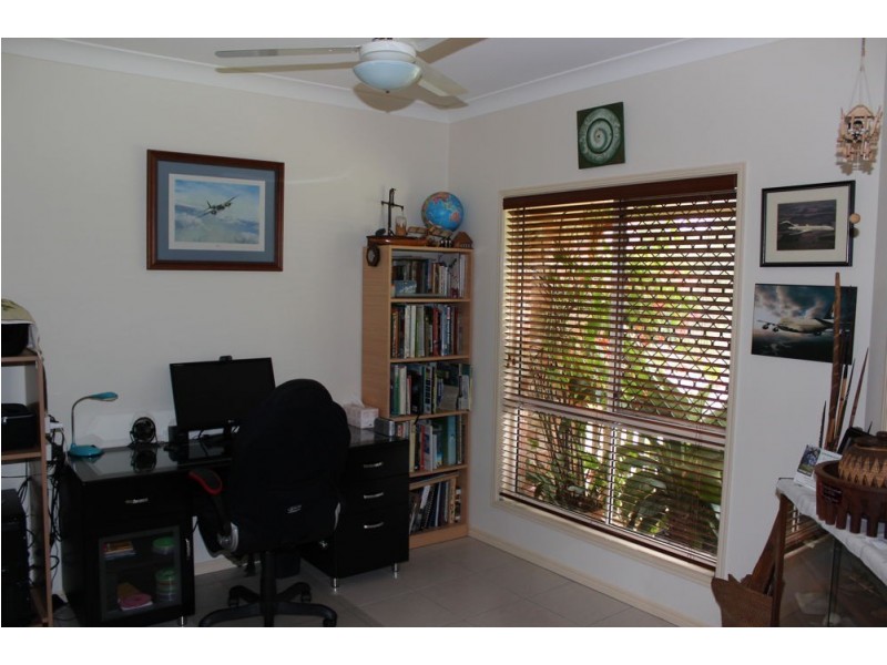 19 Greenlinks Crescent, Narangba QLD 4504