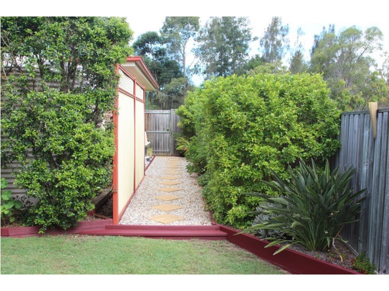 19 Greenlinks Crescent, Narangba QLD 4504