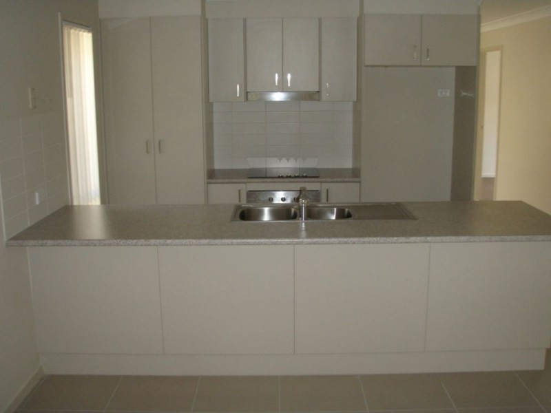 36 Waterlilly Court, Rothwell QLD 4022