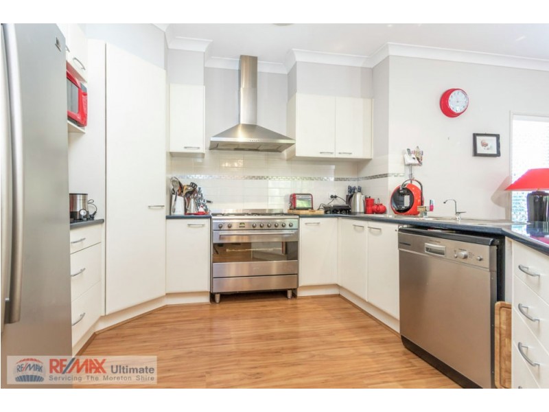 8 Citrus Court, Narangba QLD 4504