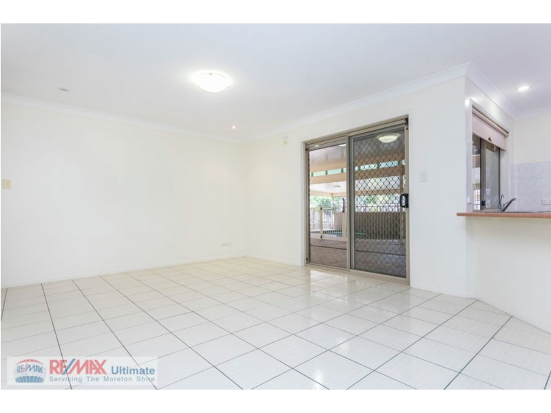 11 Kurrajong Drive, Warner QLD 4500