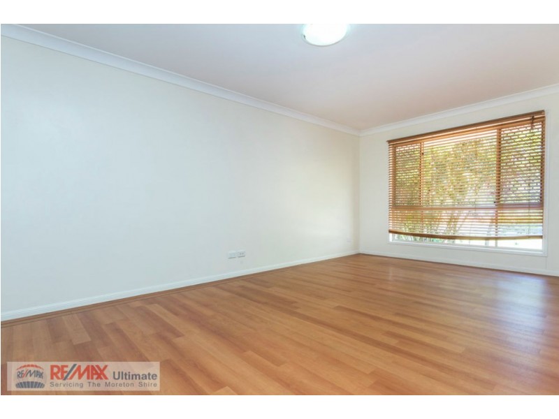 11 Kurrajong Drive, Warner QLD 4500