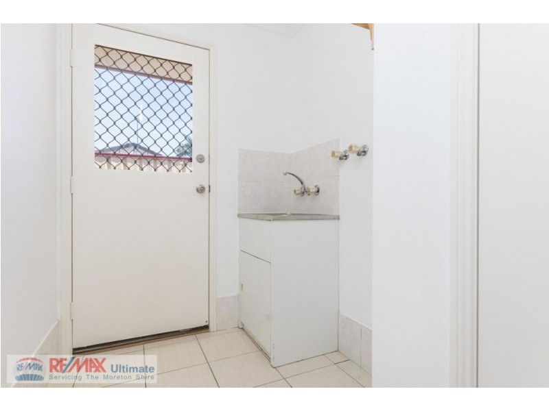 11 Kurrajong Drive, Warner QLD 4500