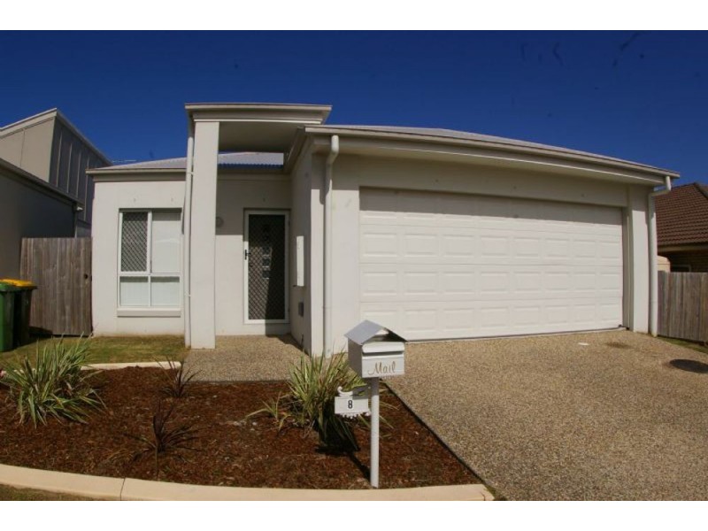 8 Canaipa Court, Rothwell QLD 4022