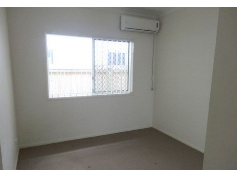 8 Canaipa Court, Rothwell QLD 4022