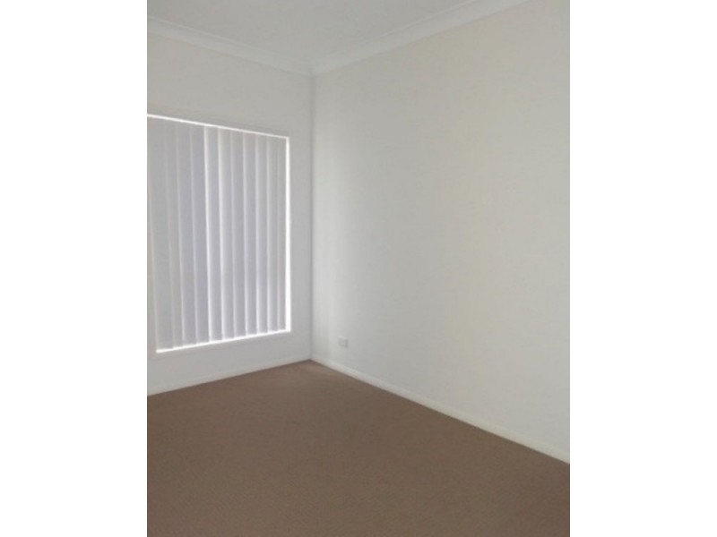 8 Canaipa Court, Rothwell QLD 4022