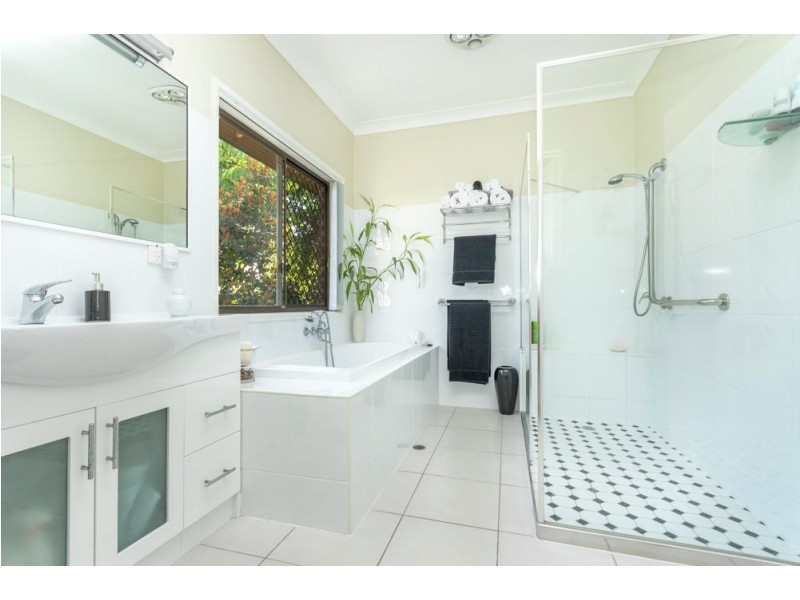 48 James Mac Court, Narangba QLD 4504