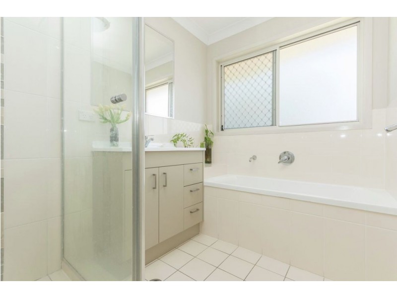 29 Peacherine Circuit, Bellmere QLD 4510