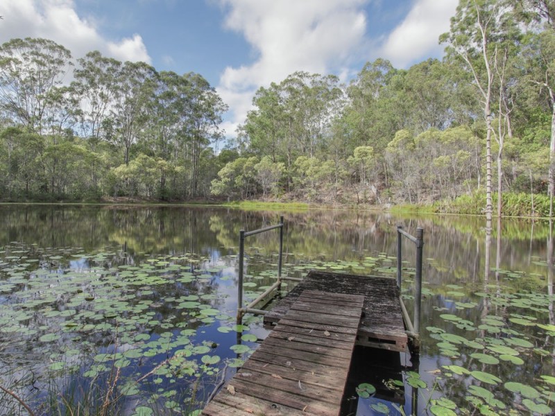 32 Collins Street, Moorina QLD 4506