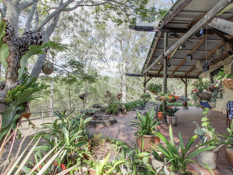 32 Collins Street, Moorina QLD 4506