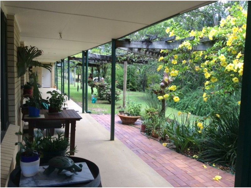 32 Collins Street, Moorina QLD 4506