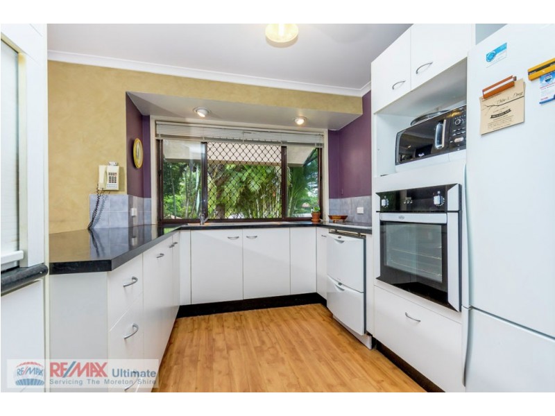 2 Mathieu Street, Petrie QLD 4502