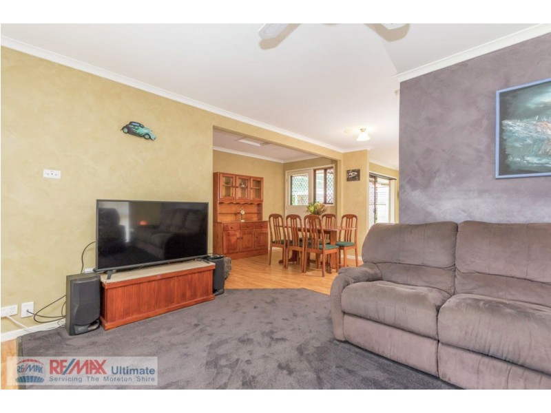 2 Mathieu Street, Petrie QLD 4502