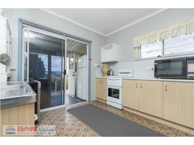 20 Oakey Flat Road, Morayfield QLD 4506