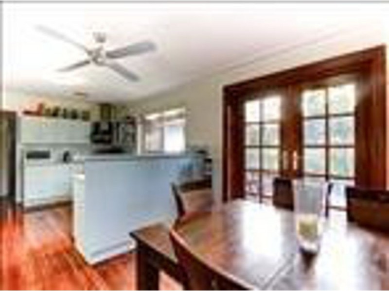 30 Ferol St, Coorparoo QLD 4151