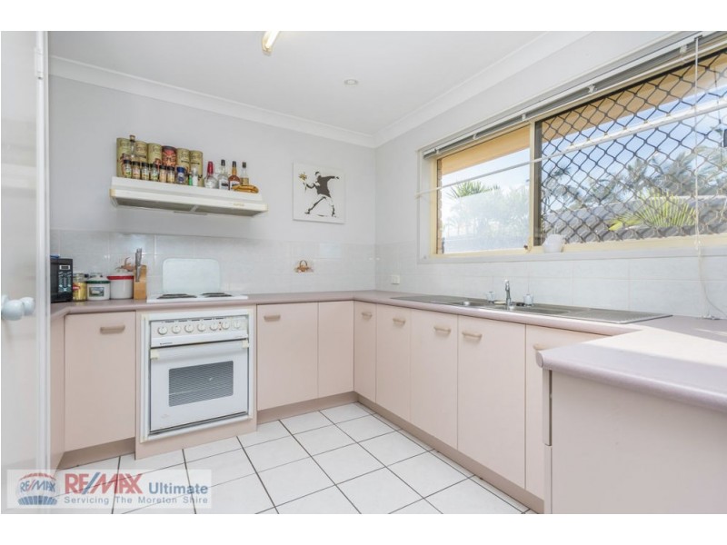 8 Farrer Court, Morayfield QLD 4506