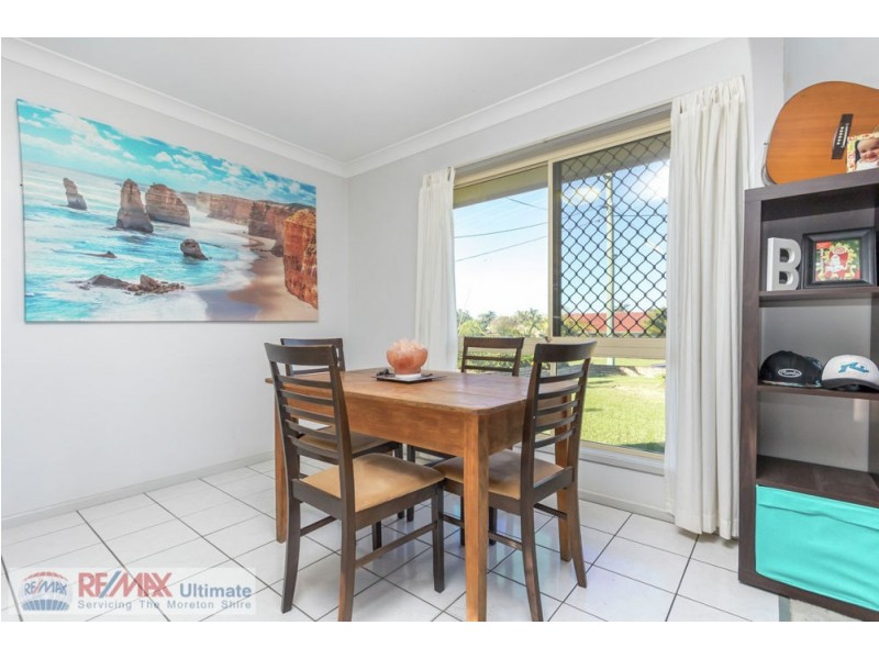 8 Farrer Court, Morayfield QLD 4506
