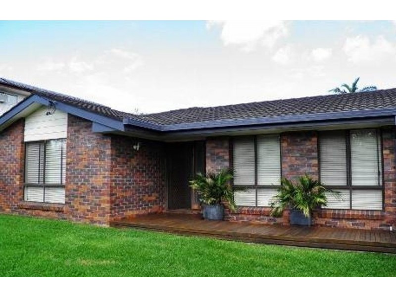 3 Pamphlett Street, Rothwell QLD 4022