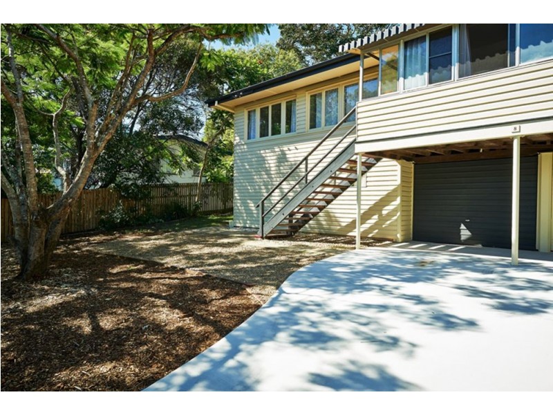 8 Foley Street, Lawnton QLD 4501