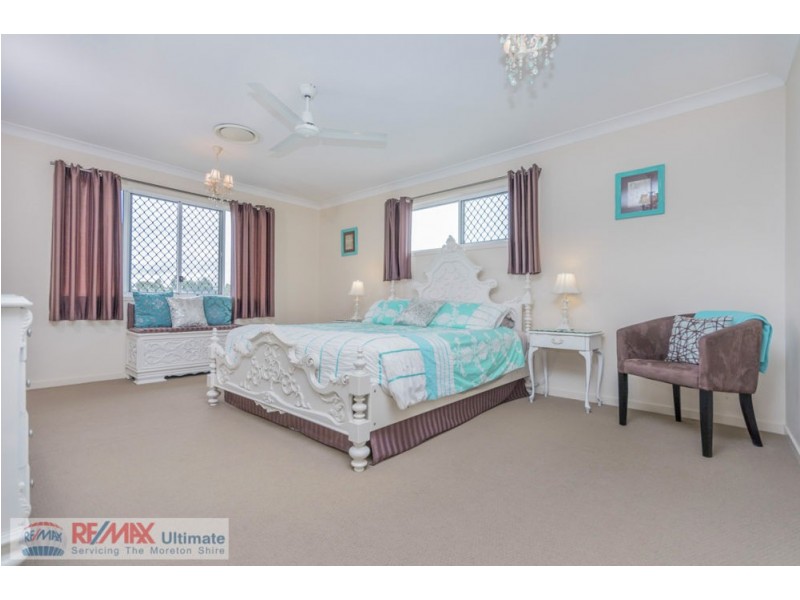 22 Astley Parade, North Lakes QLD 4509