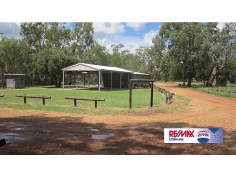 10 Moore Street, Dirranbandi QLD 4486