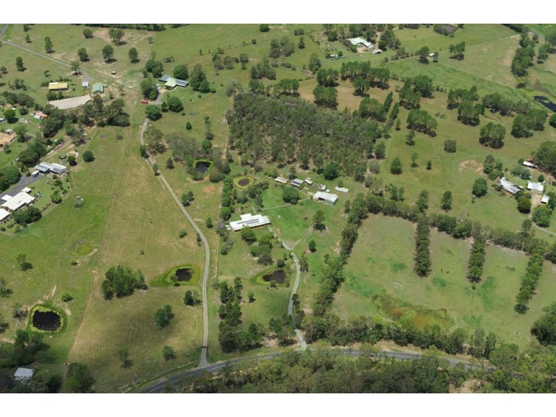 816 Caboolture River Road, Upper Caboolture QLD 4510