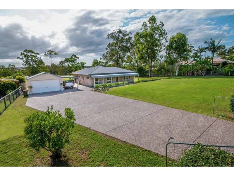115 Hall Road, Elimbah QLD 4516