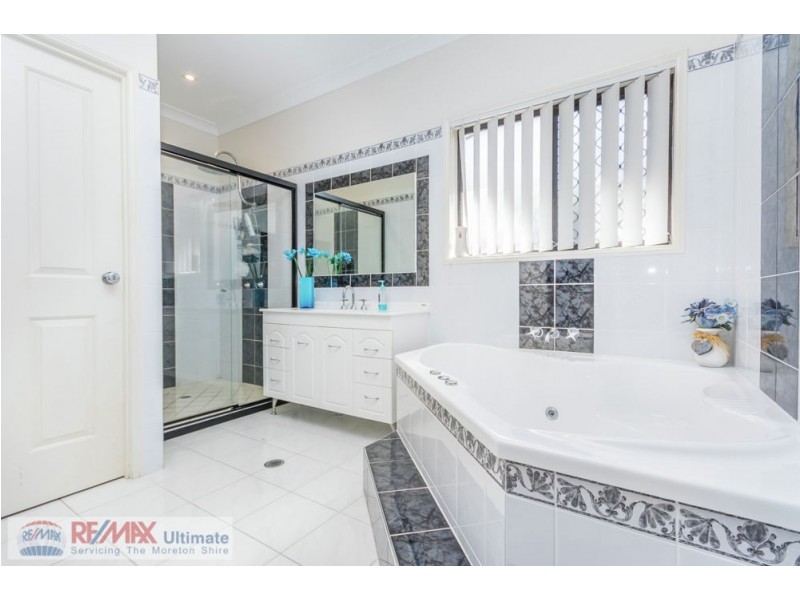 9 Barron Place, Joyner QLD 4500